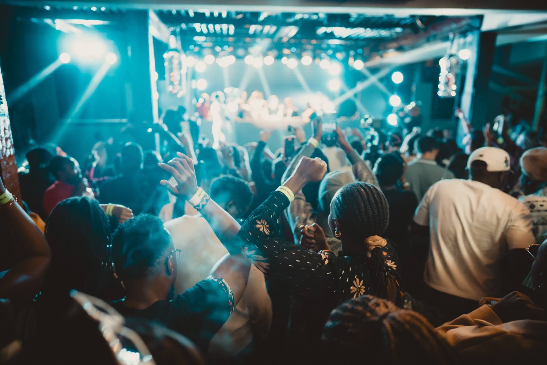 Live entertainment venue
